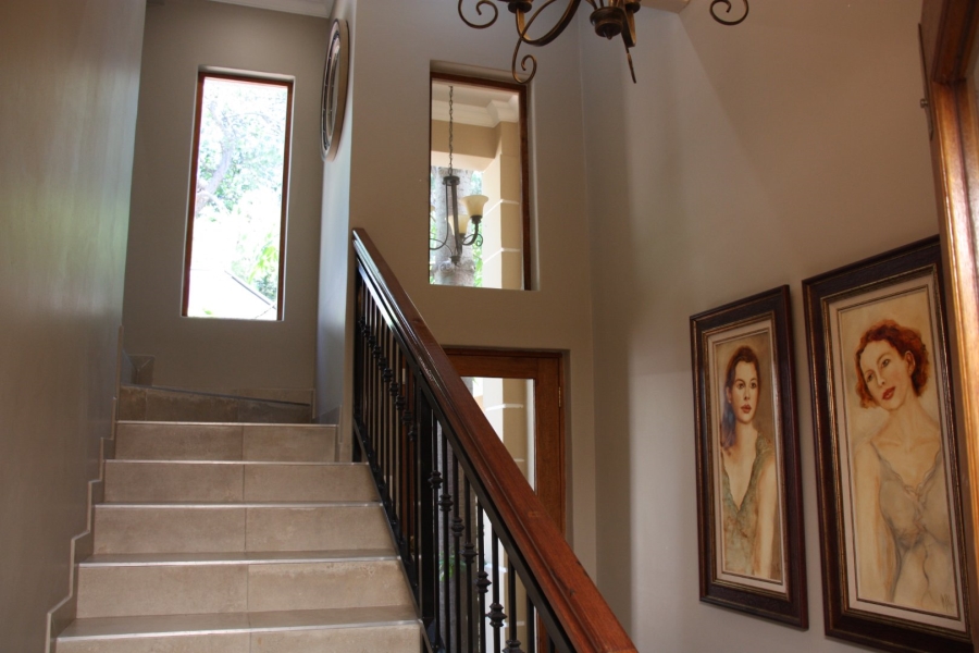 5 Bedroom Property for Sale in Waverley Free State